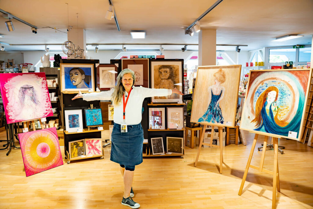Britta Schukat - Eine Künstlerin, viele Stilrichtungen. BrittaSchukat-Art | Alle Bilder zum Kauf erhältlich unter www.gecco-lifestyle.de/art oder live im gecco in 77815 Bühl